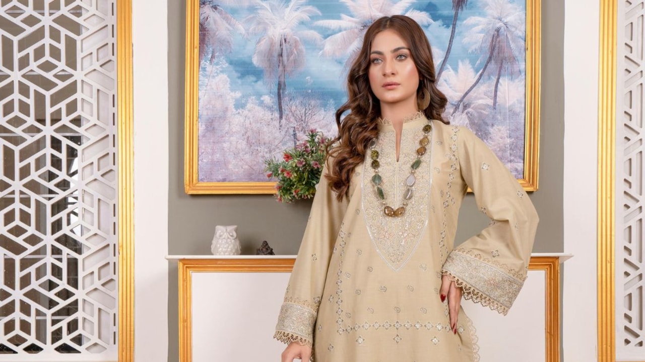 Vibrant colours and intricate detailing make these picks timeless. Vibrant colours and intricate detailing make these picks timeless.