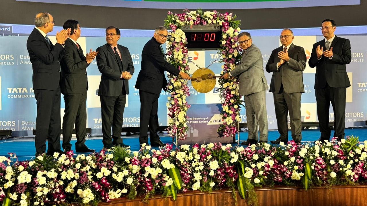 Tata Motors CV Listing Updates: Shares Gains After Listing At Rs 335