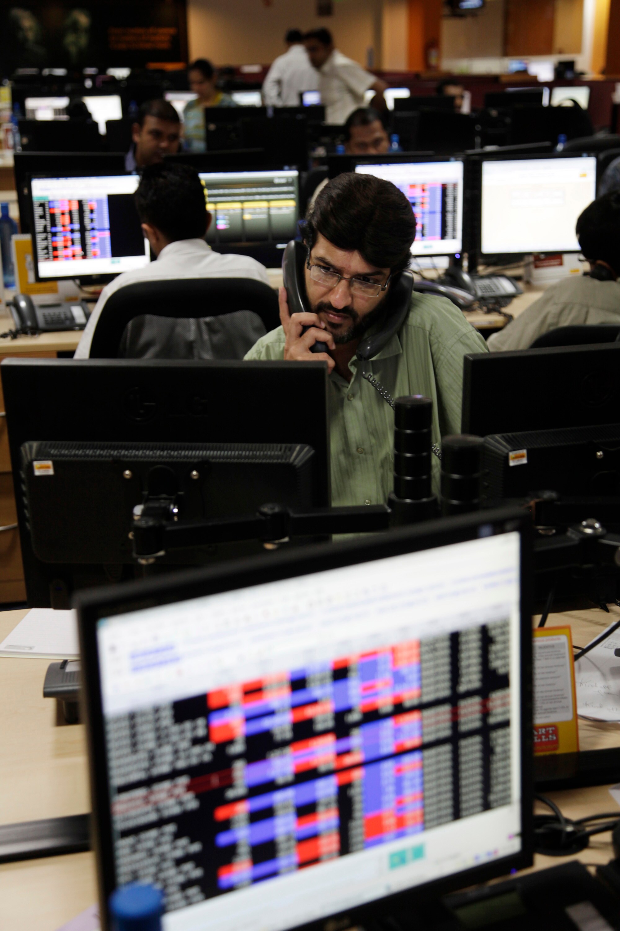 Sensex, Nifty Hold Small Gains Ahead Of Fed Rate Decision