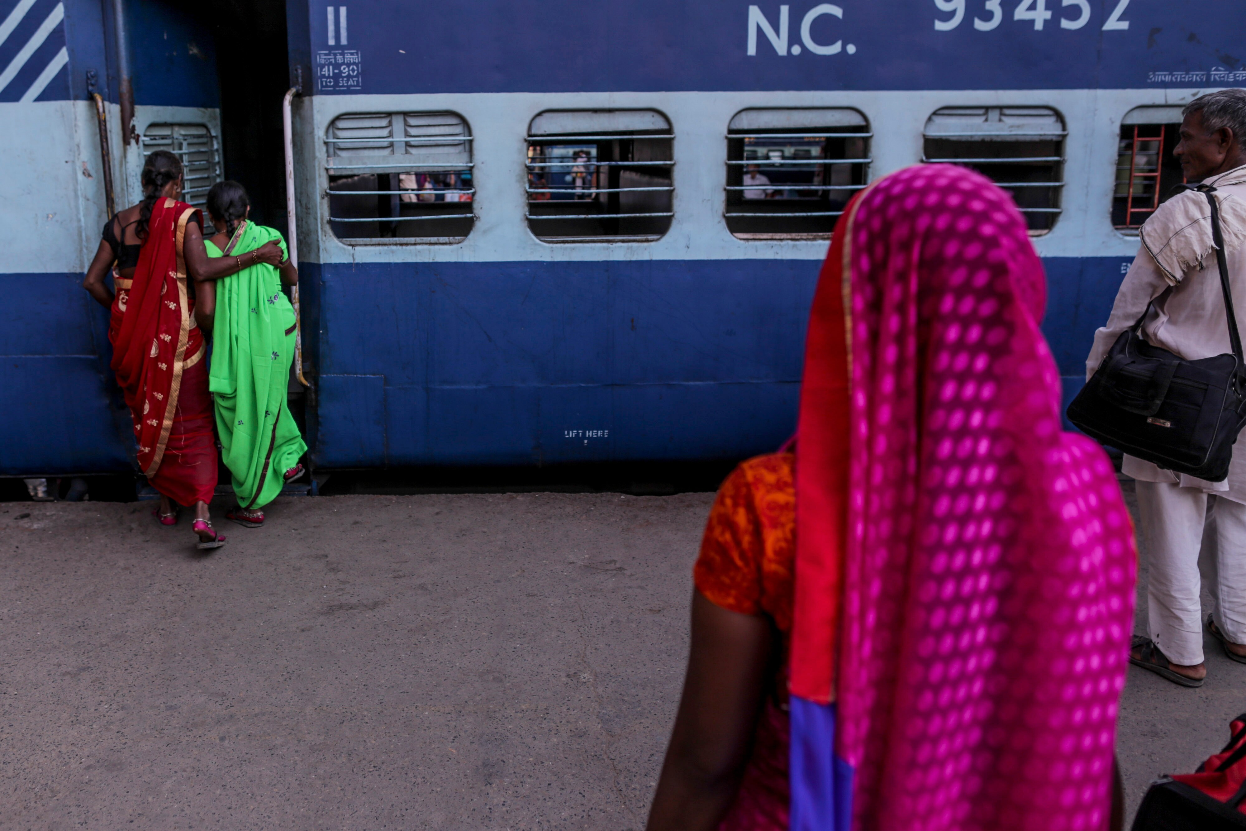 A Year Later, Railways Unlikely To Meet Proposal To List Three Subsidiaries