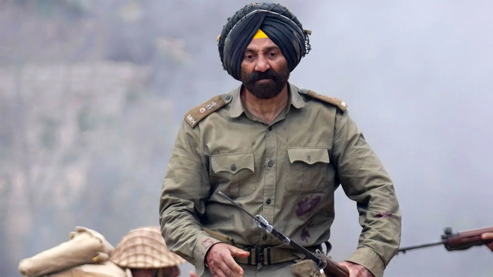 Border 2 Review: देशभक्ति को सलाम, सनी देओल की दहाड़, वरुण धवन का बेड़ापार- जानें कैसी है बॉर्डर 2