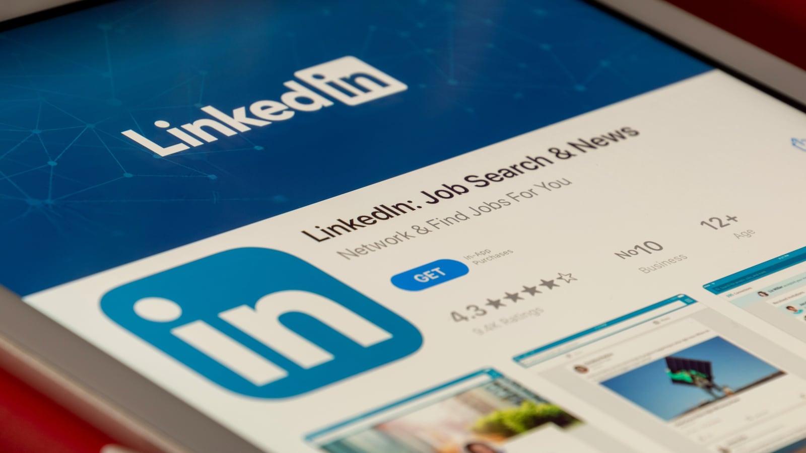 Microsoft To Use LinkedIn Data For AI Training By Default, Here's How ...