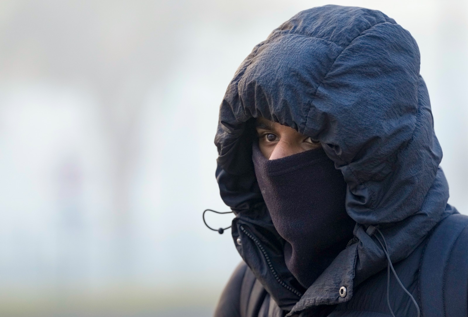 Delhi Weather: दिल्ली की सर्दी ने तो आज हिला दिया, 3 डिग्री के टेंपरेचर का टॉर्चर, 48 घंटे और तड़पाएगी शीत लहर