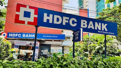 HDFC Bank Shares Dip Slightly After Robust Q3 Growth