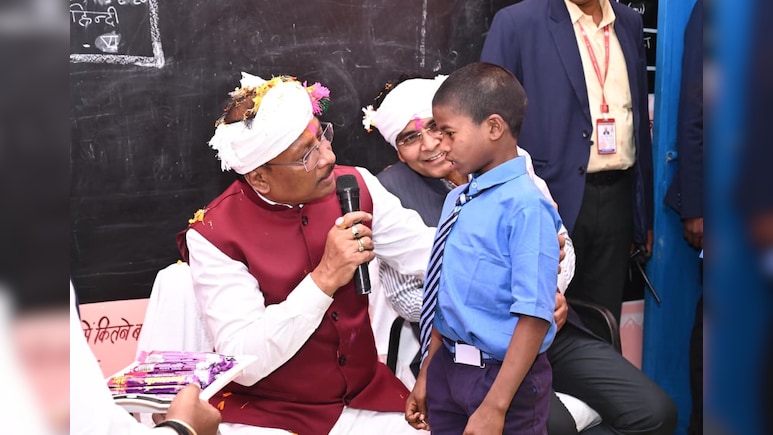 नारायणपुर में बदली बस्तर की तस्वीर, घोटुल दर्शन और बस्तर पंडूम में दिखा सशक्त छत्तीसगढ़