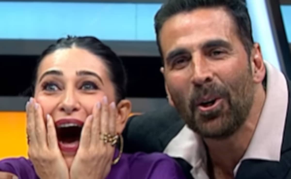 Watch: Akshay Kumar Teases First Co-Star Karisma Kapoor, Recreates Deedar Moment