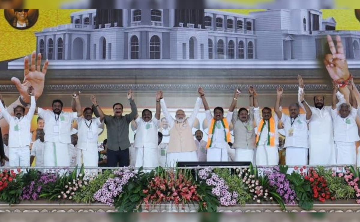 PM Modi Pushes BJP-NDA Pitch In Tamil Nadu As AIADMK Insists On Solo Rule