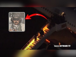 वेनेजुएला के राष्&zwj;ट्रपति निकोलस मादुरो को लेकर न्&zwj;यूयॉर्क पहुंचा अमेरिकी सेना का विमान, सामने आईं तस्&zwj;वीरें!