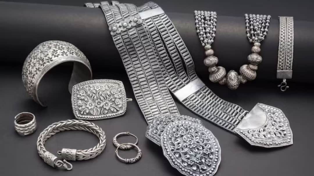 Silver Prices Crash: What's Really Happening? Your Complete Infographic Guide