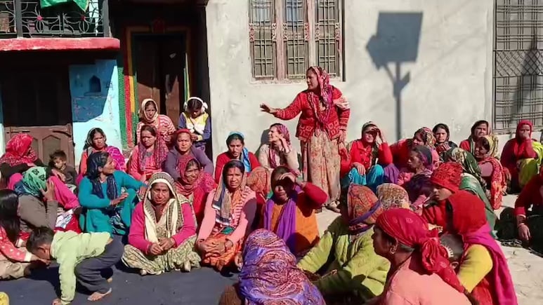 उत्तराखंड के इस गांव में शराब पर रोक, पंचायत ने क्यों लिया ऐसा फैसला