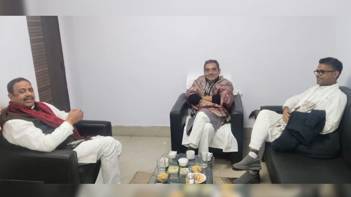 उपेंद्र कुशवाहा की जान में जान आई! दो नाराज विधायकों ने की मुलाकात, रामेश्वर महतो अब भी बागी