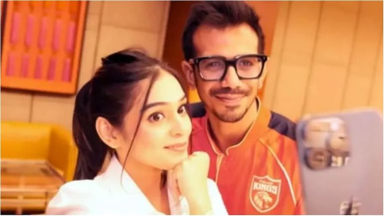 युजवेंद्र चहल को अनफॉलो करने के बाद RJ महवश ने किया पोस्ट, 'आपकी तरफ शांति भेज रही हूं'