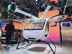 चीन में इसी साल बिकेंगी उड़ने वाली कार, प्री-बुकिंग के लिए मची होड़, कीमत भी जान लीजिए