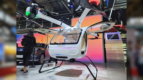 चीन में इसी साल बिकेंगी उड़ने वाली कार, प्री-बुकिंग के लिए मची होड़, कीमत भी जान लीजिए