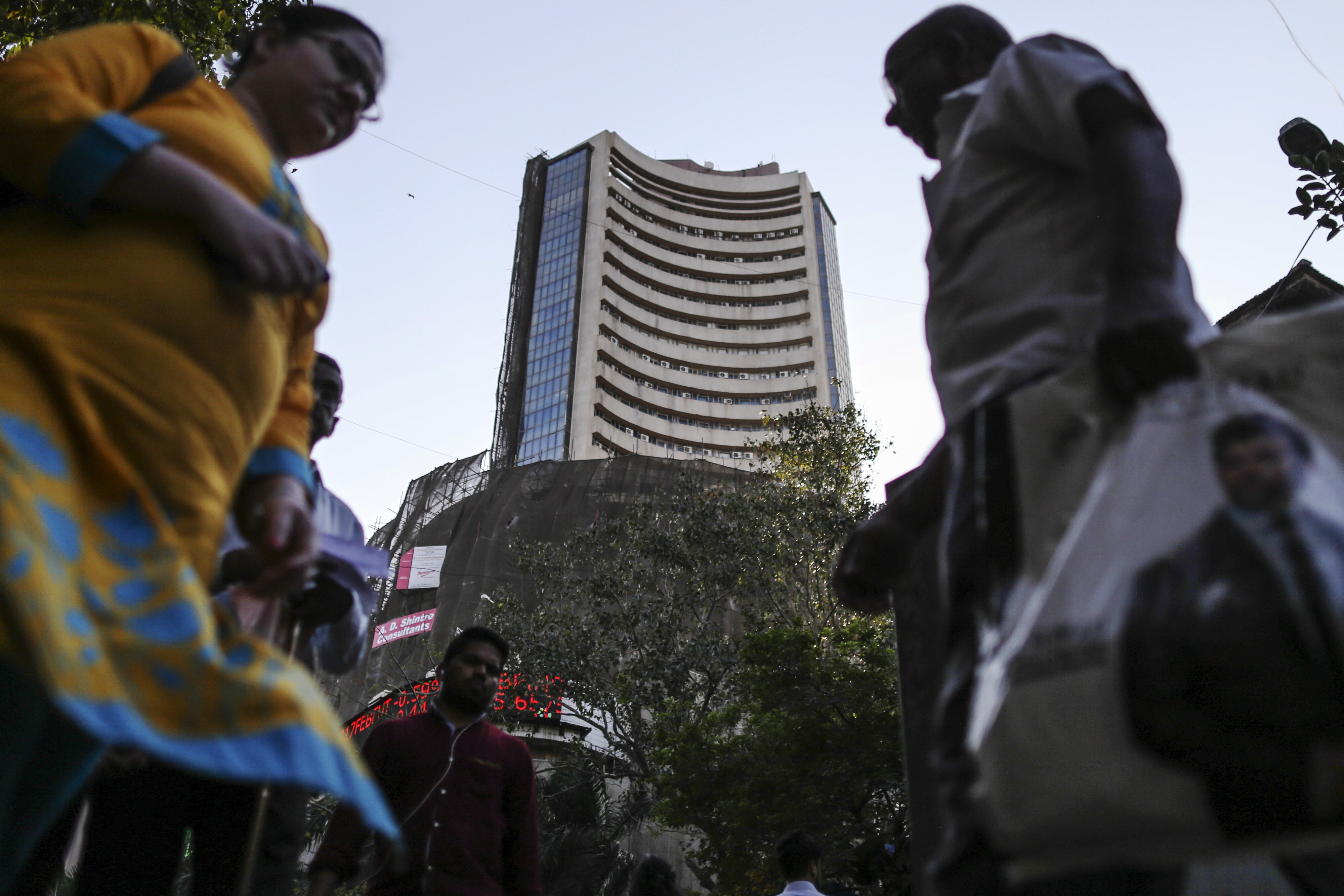 Sensex, Nifty Fall For Third Day Dragged By L&T, ICICI Bank