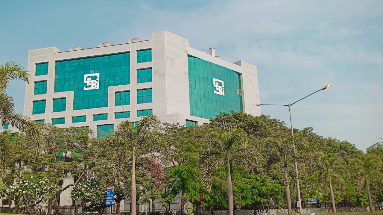 SEBI Panel Pitches For Direct Listing Of Indian Companies Overseas
