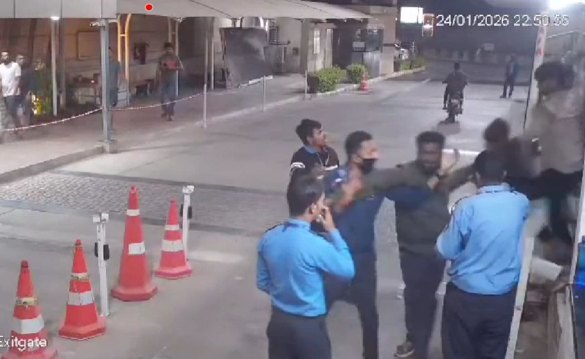 On Camera, Guards Attacked At Hyderabad Complex. They Blame Blinkit Workers