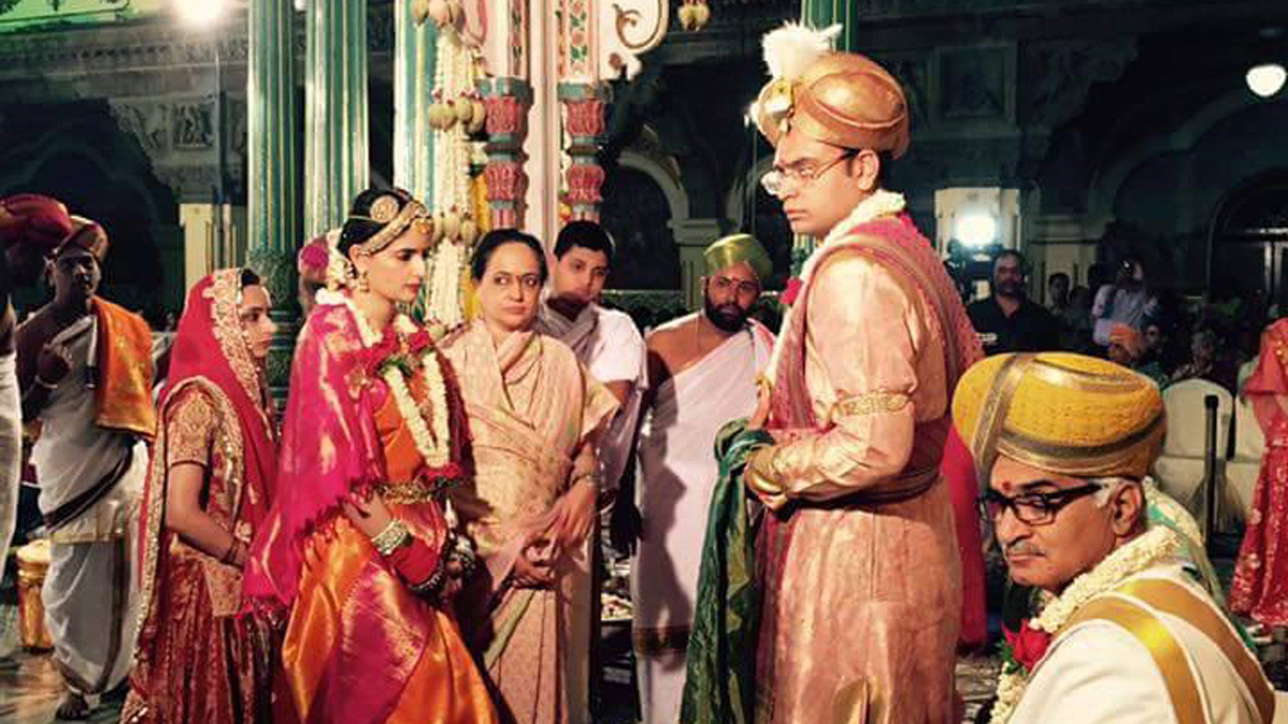 Fairytale Stuff: Mysore Ex-Royal Heir Weds Rajasthani Princess