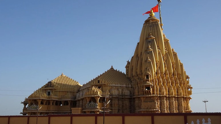 कम खर्चे में सोमनाथ ज्योतिर्लिंग दर्शन कैसे करें?  जानें कहां रहे और कहां खाएं