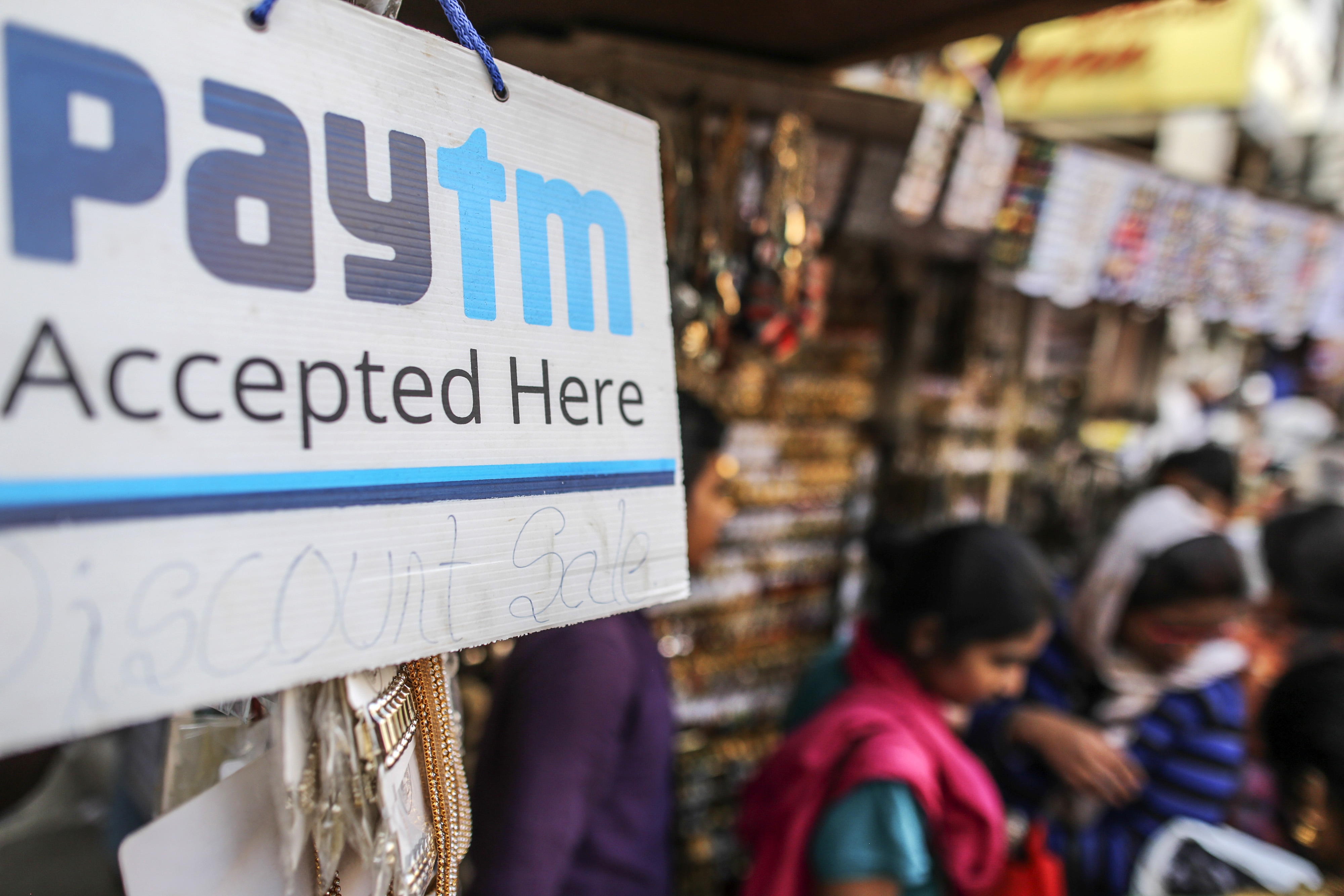 Paytm Merges Little, Nearbuy;  Becomes Majority Shareholder