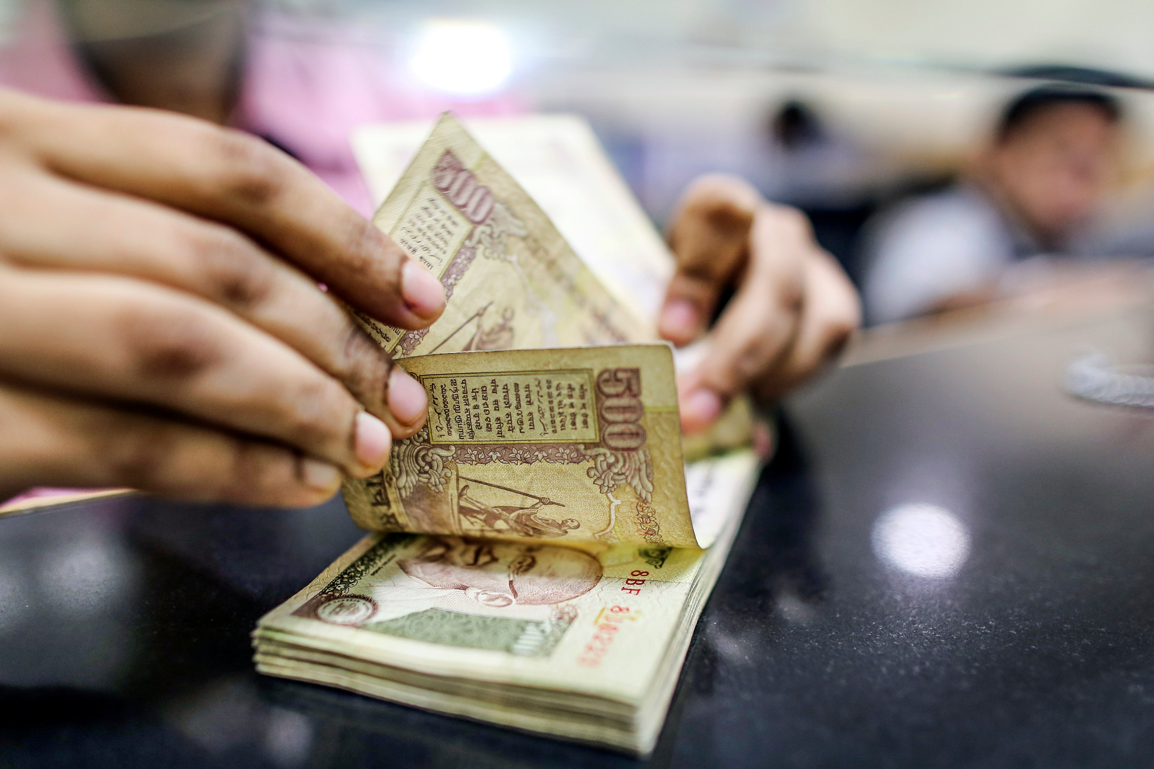 SBI And ICICI Bank Loans Get Cheaper&nbsp;