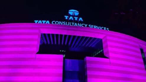 TCS Faces High Senior Level Attrition Amid Layoffs, Compensation Issues: Report