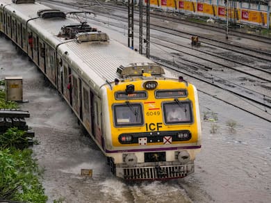 Mumbai Rains Highlights: Schools To Remain Closed On August 19; IMD Changes Alert To Yellow As Rains Settle