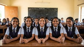 केरल के स्कूल में अब नहीं होंगे बैकबेंचर्स, बैग का वजन भी होगा कम; प्रस्ताव को मिली मंजूरी