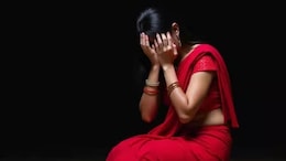 Crime News :  100 तोळे सोने देऊनही सासरच्यांची भूक मिटेना; मुंबईच्या उच्चभ्रू कुटुंबातील छळाची धक्कादायक कहाणी