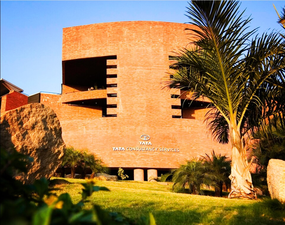 TCS Q1 Results Review: DRChoksey Retains 'Buy' Rating With A 20% Potential Upside &mdash; Here's Why