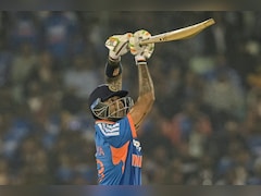 IND vs NZ 4th T20I: विशाखापत्तनम में सूर्यकुमार यादव रचेंगे इतिहास! बस एक छक्का लगाकर मचाएंगे डबल धमाल