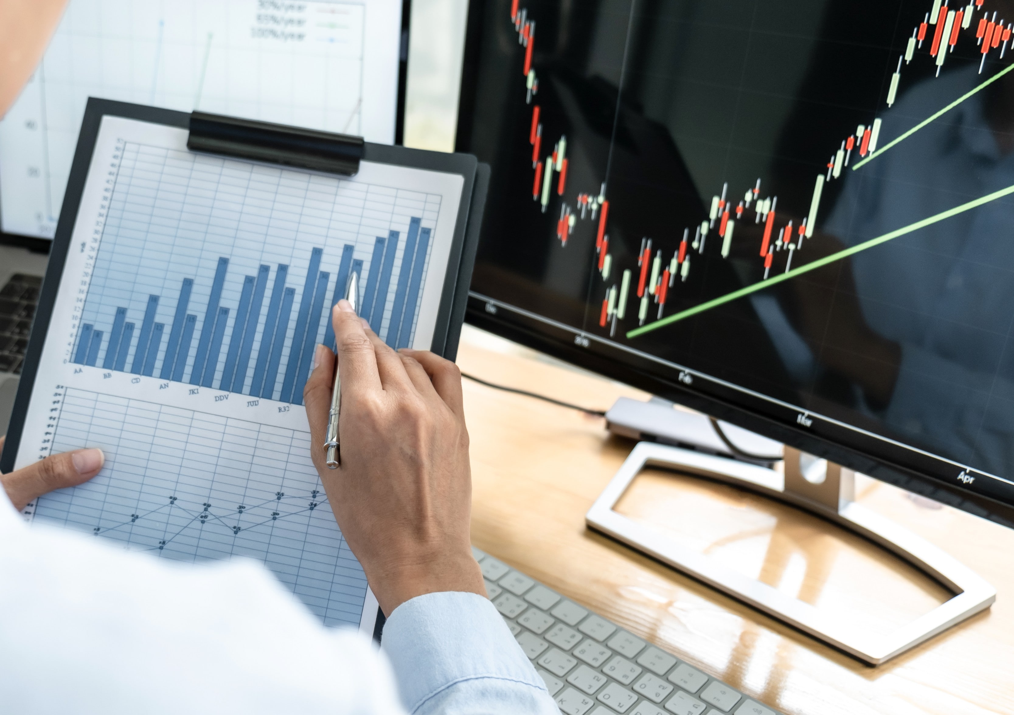 Stock Market Today: Nifty, Sensex Erase Day's Gains After Final-Hour Slump; Kotak Bank Drags Most