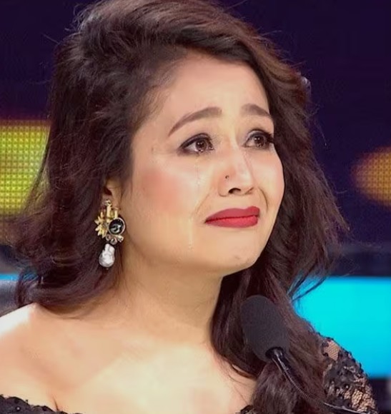 नेहा कक्कड़ ने दुनिया से बना ली दूरी, बोलीं- नहीं पता लौटूंगी या नहीं