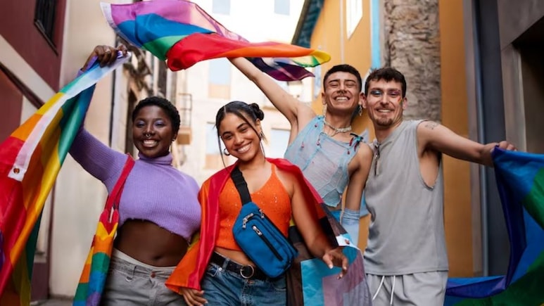 What Is Heteroflexibility, The Sexual Identity Everyone Is Talking About