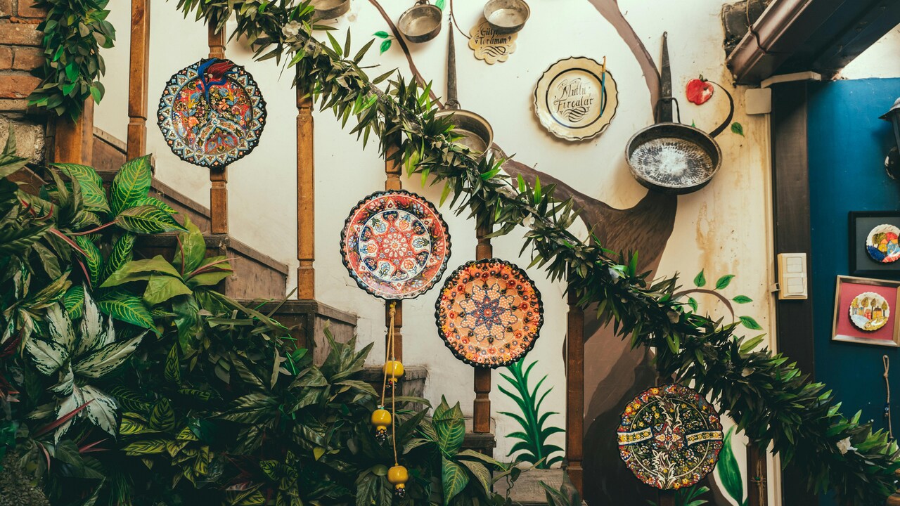 7 Textured Wall Decor Ideas To Add Depth And Character To Your Home