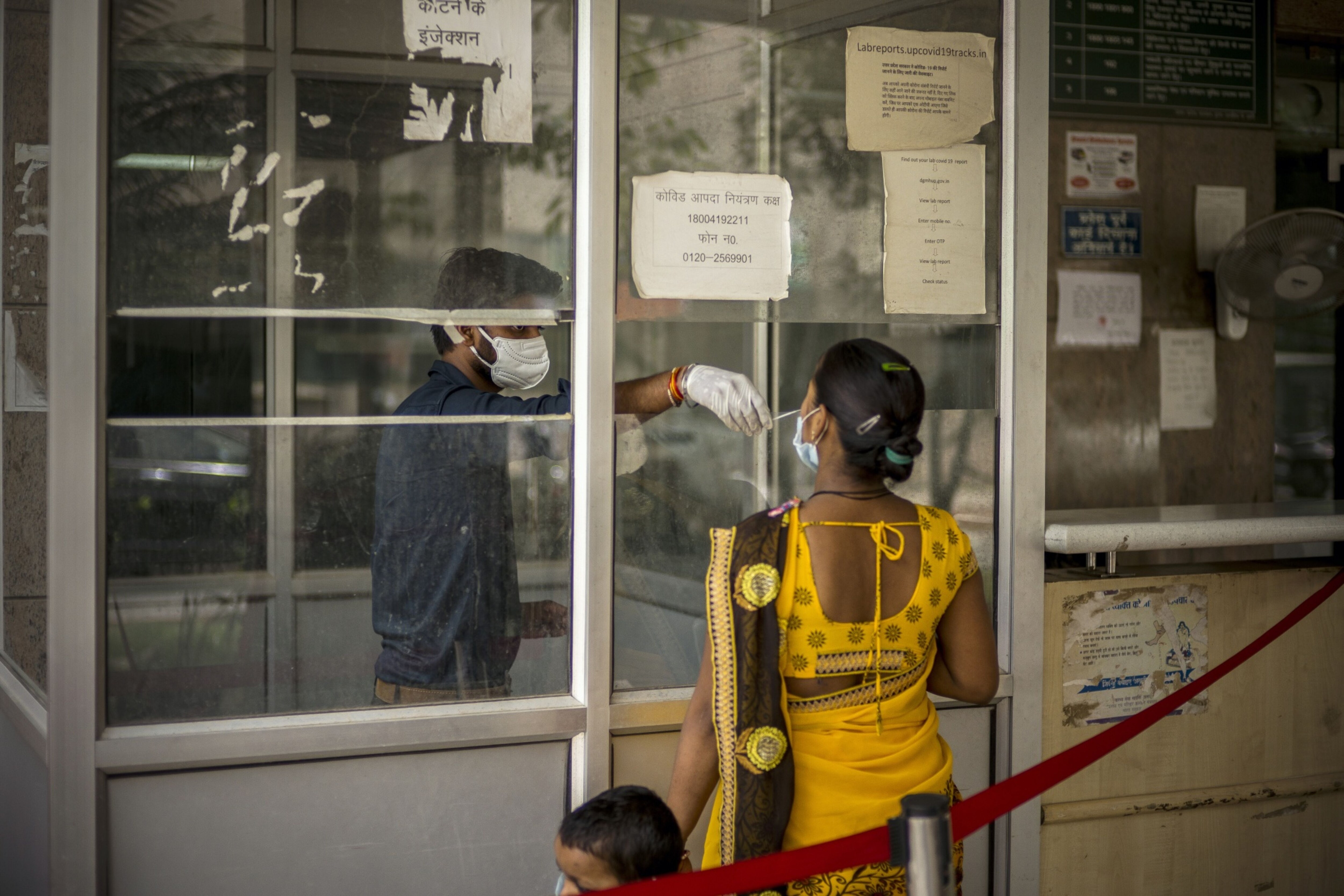Coronavirus India Cases: New Cases, Active Infections Drop; Daily Death Rate Below 3,000