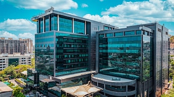 RBI Permits Banks To Lend Only To SEBI-Registered REITs; 80% Cash Positive Assets Must