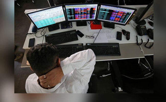 Sensex Falls Over 400 Points, Nifty Breaks Below 12,050 Ahead Of GDP Data