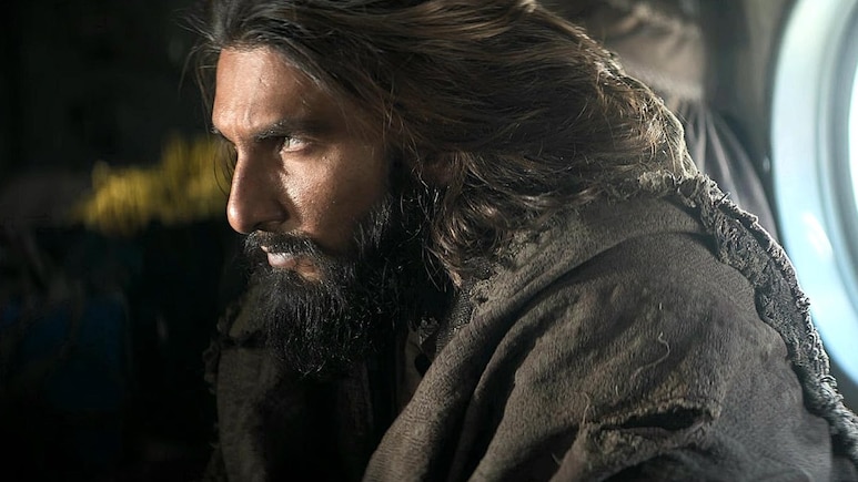 Dhurandhar Box Office Collection: 30 दिन बाद भी कोई नहीं है टक्कर में, धुरंधर के खाते में आए इतने करोड़