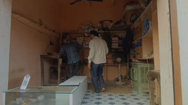 चित्रकूट में 10 लाख की चोरी, भगवान कामतानाथ मंदिर के नाम पर आए चोरों ने ज्वैलर को किया अचेत