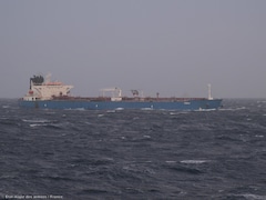 Suspected Russia 'Shadow Fleet' Tanker Bound For French Port