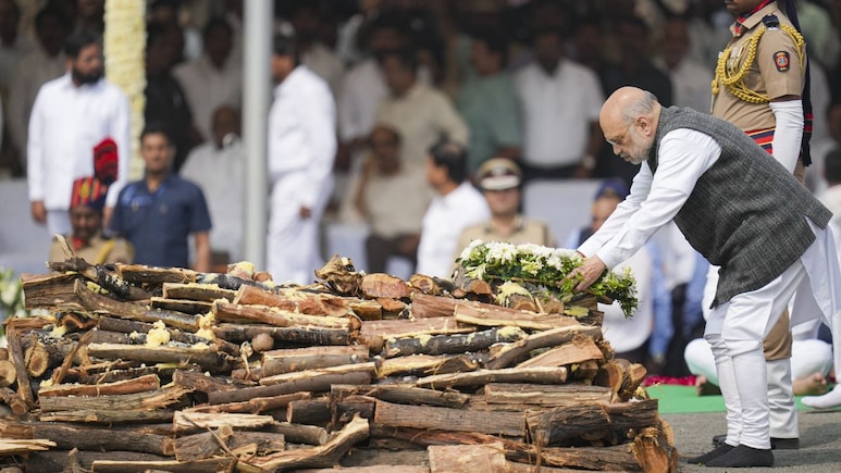 Ajit Pawar Death: अजितदादांच्या अंत्यसंस्काराला PM मोदी का येऊ शकले नाहीत? काय आहे कारण?