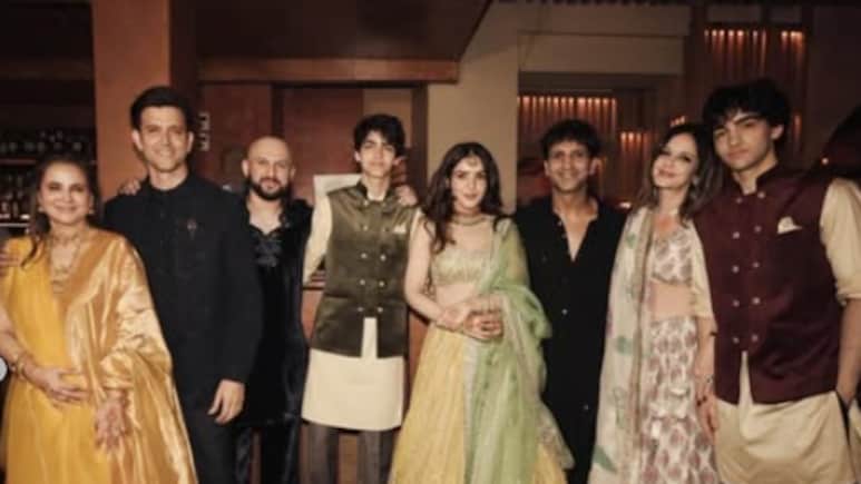 Hrithik Roshan, Ex-Wife Sussanne, Sons And Arslan Goni's Viral Pic From Cousin's Wedding