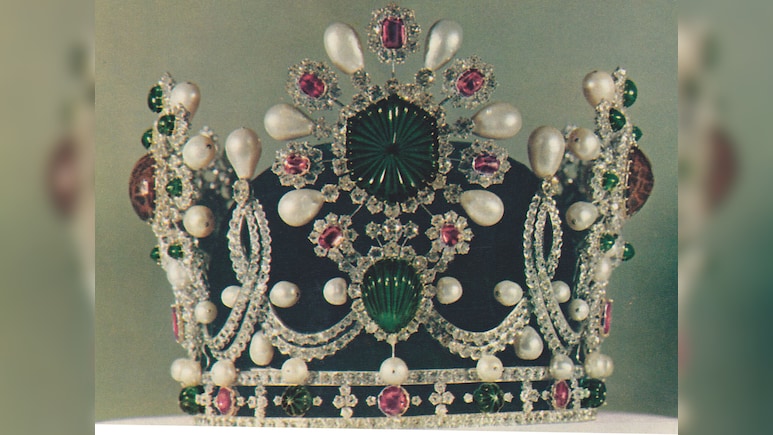 How The Crown Of Iran's Empress Farah Pahlavi Was Created With 1,469 Diamonds