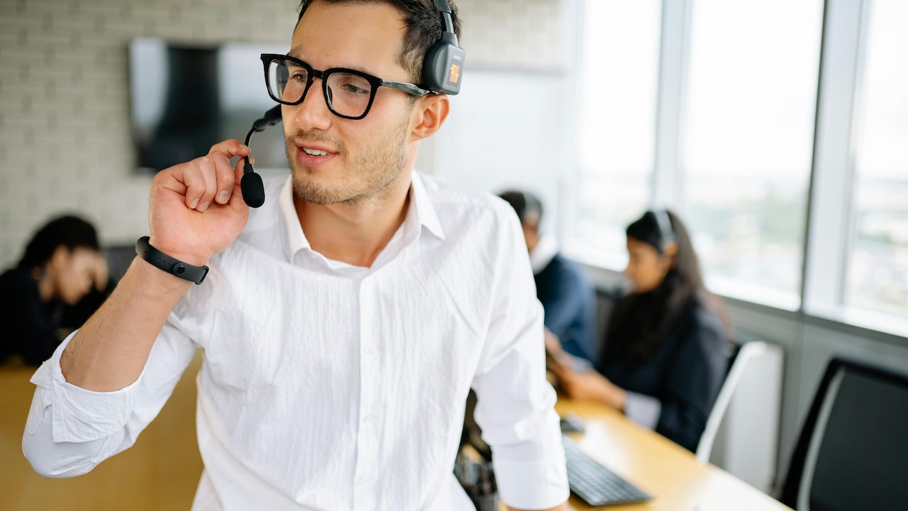 Pick Office Shirts That Stay Wrinkle-Free and Comfortable All Day