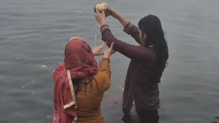 Makar Sankranti 2026: इन राशियों पर पड़ेगा शुभ प्रभाव; जानें मकर संक्रांति का शुभ मुहुर्त और स्नान का तरीका