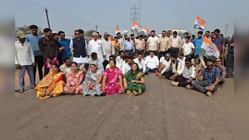 मनरेगा बचाव संग्राम: कांग्रेस ने धरना प्रदर्शन कर किया चक्काजाम, सरकार के खिलाफ की जमकर नारेबाजी