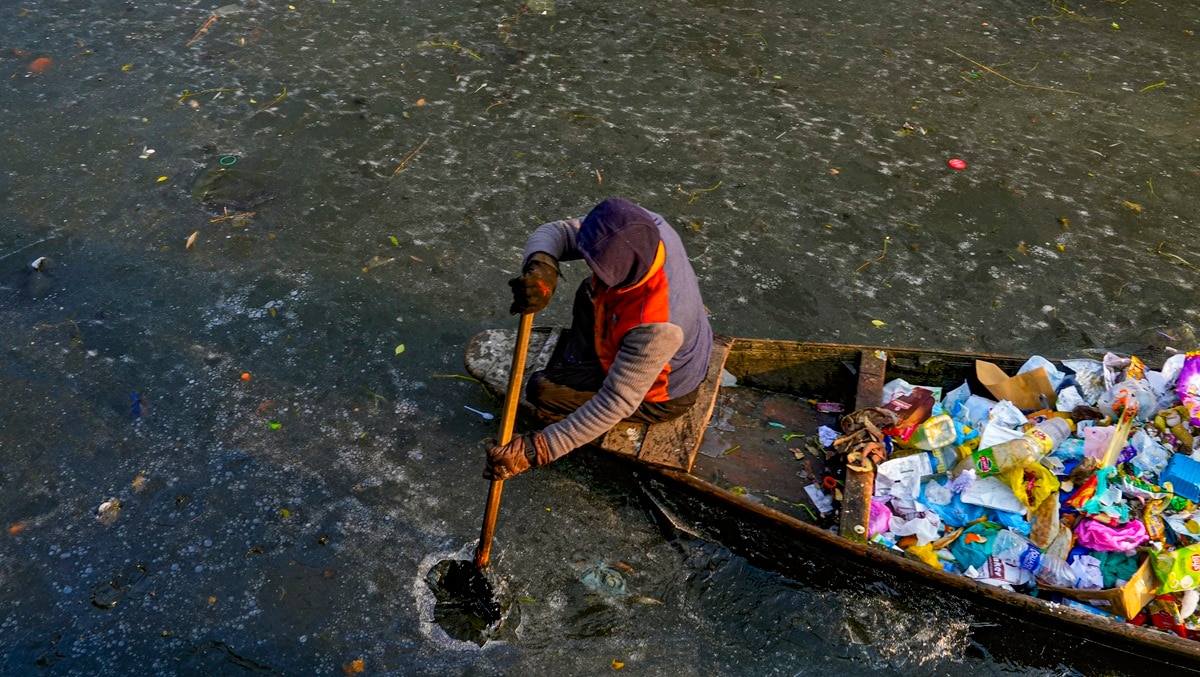 Parts of the Dal Lake froze amid sub-zero temperatures.
