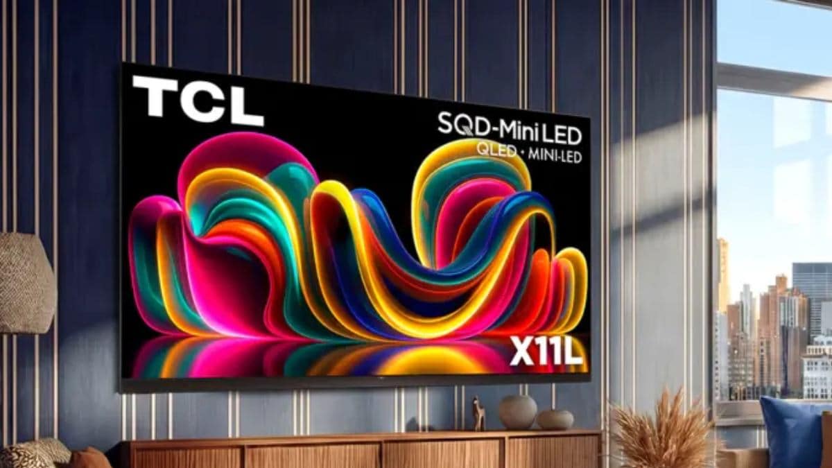 TCL के 98-इंच साइज तक के SQD Mini LED TV लॉन्च: गेमर्स के लिए 144Hz पैनल, एंटरटेनमेंट के हाई-टेक फीचर्स