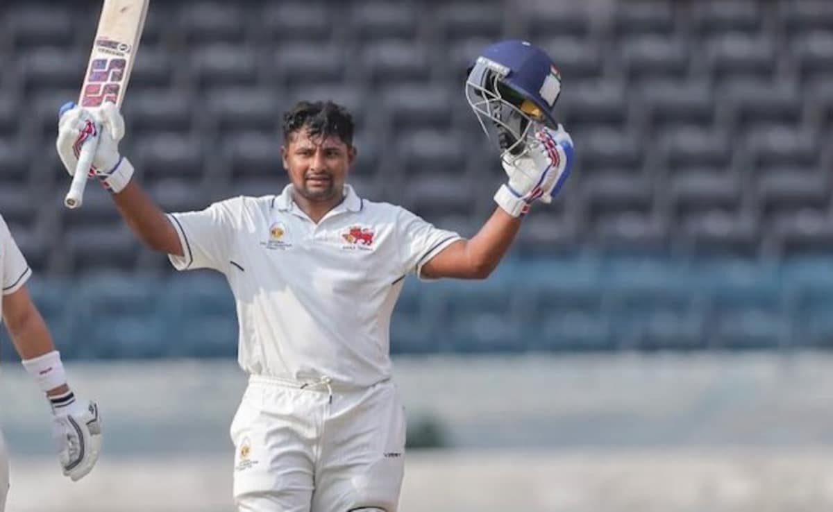 मुंबई का ‘किंग’ सरफराज खान ने की मोहम्मद सिराज की जमकर कुटाई,  5वां दोहरा शतक जड़ मचाई खलबली